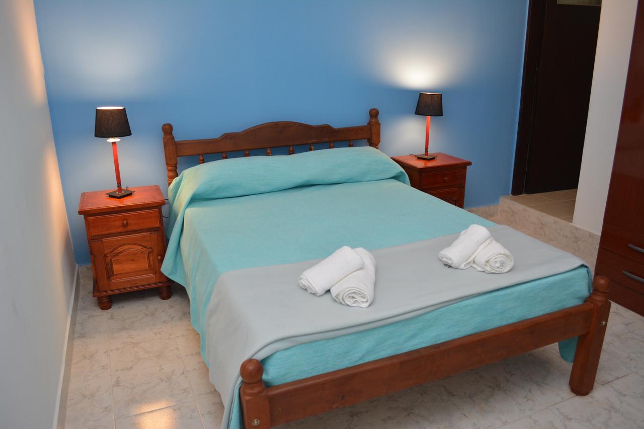 Isella Hotel 3*