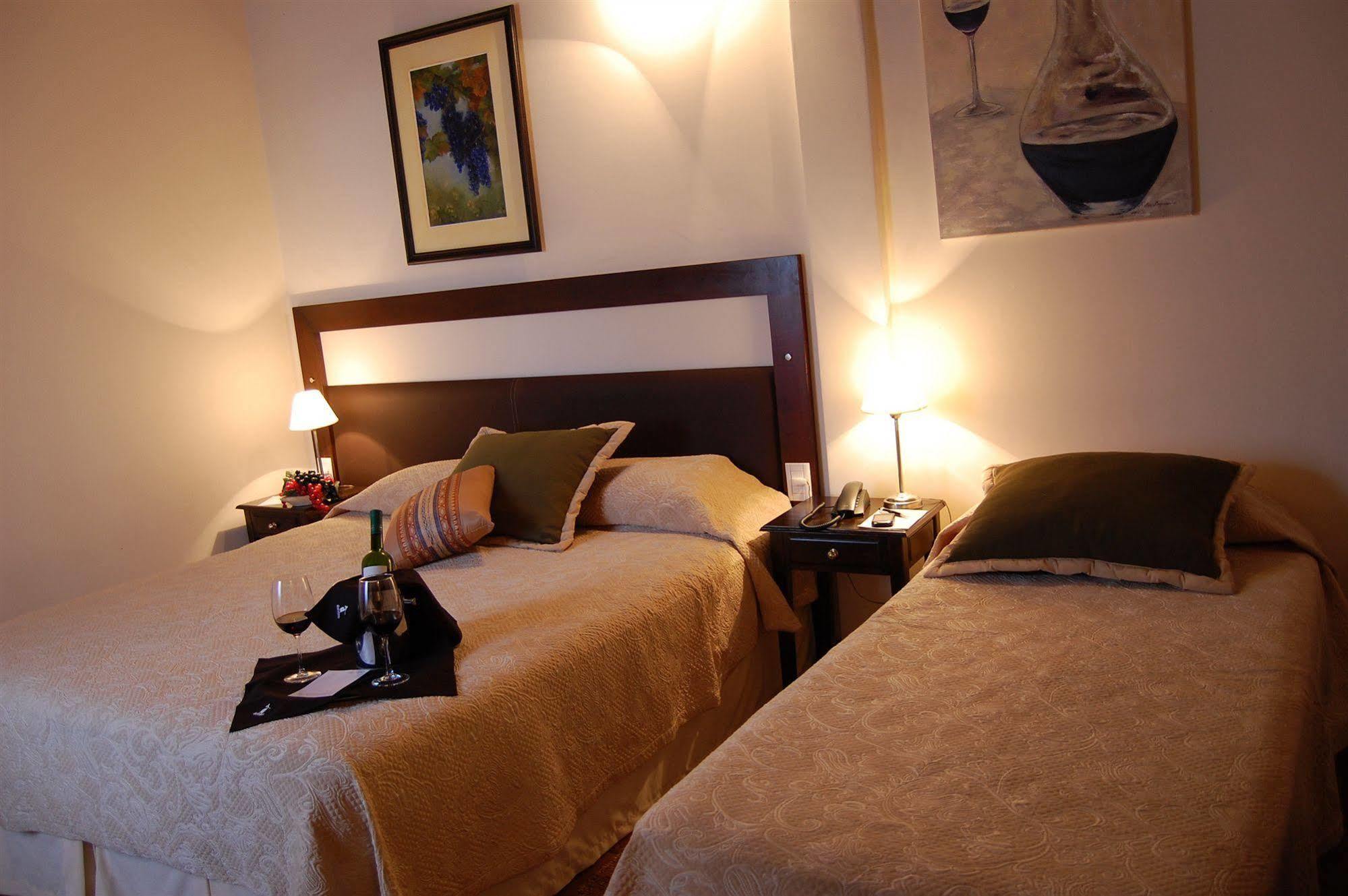 Delvino Boutique Hotel 4*