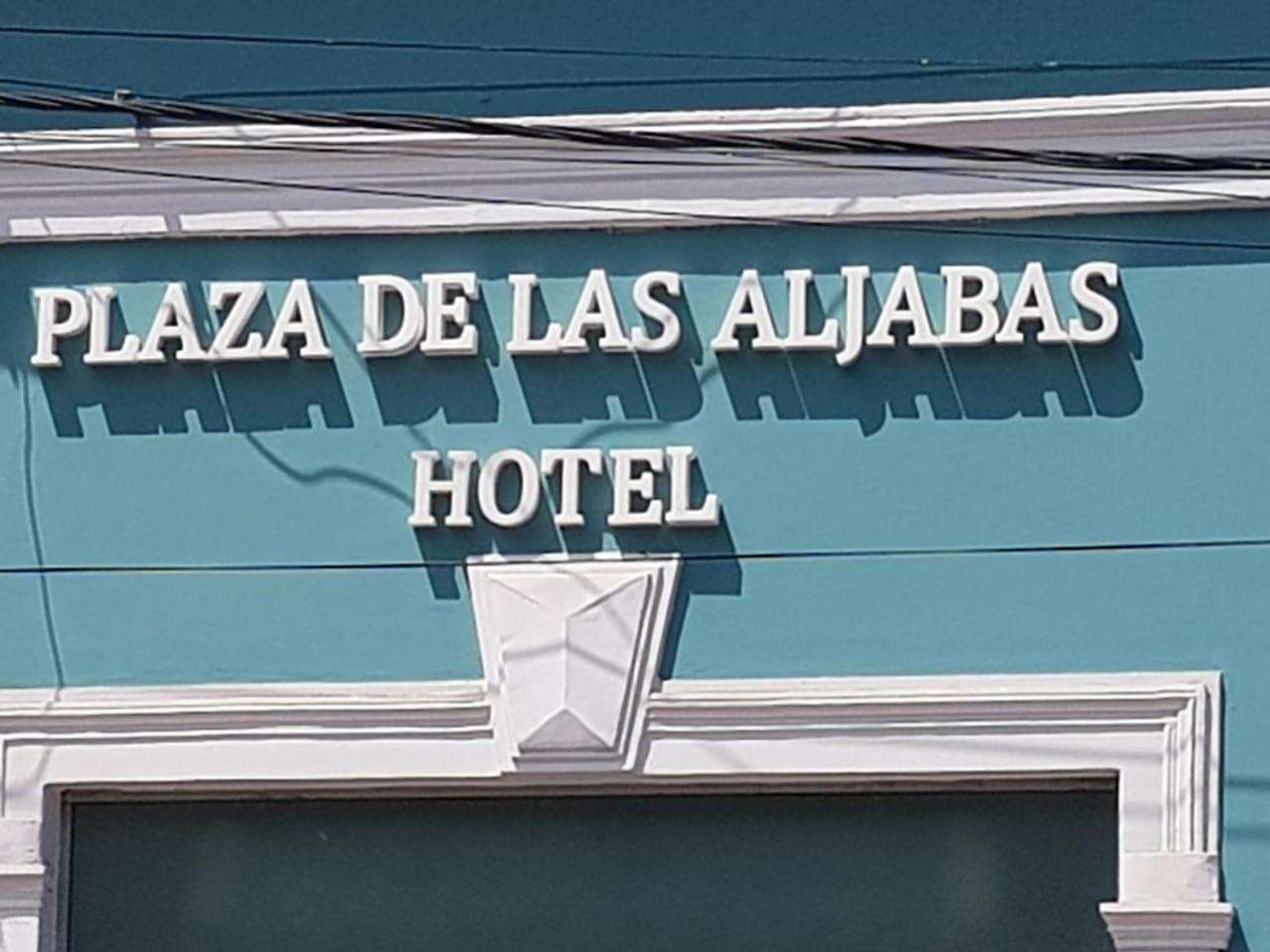 Plaza De Aljabas Hotel 3*