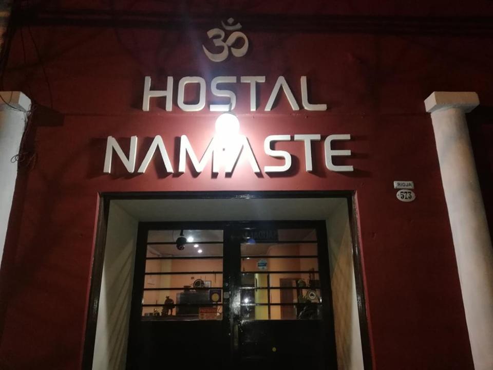 Namaste Hostal *