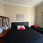 Journeys And Stories Hostal