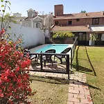 Casa Grand Bourg Con Magnífica Vista Y Pileta