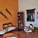 Hostal Las Rosas