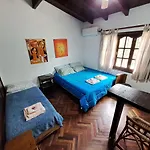 Alquiler temporario en B° Tres Cerritos, con cercanía a la Virgen del Cerro