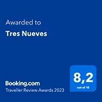 Tres Nueves