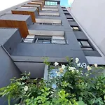 Maipu Jauzz Studio En Planta Baja Y Con Cochera