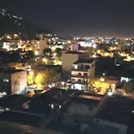El Despertar En Los Cerros