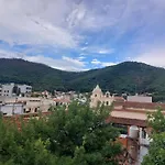 Nuna