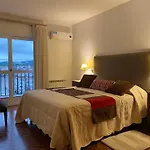 Hermoso Departamento Centrico Con Cochera