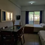Departamento Centrico Con Pileta