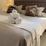 Tango Apartment, P/ 4 Personas, Con Cochera.