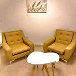 Casa Espectacular Con 3 Habitaciones En Suite De Lujo, 4 Banos, Patio Al Aire Libre Con Jacuzzi Y Ubicacion Perfecta A 3 Cuadras De La Plaza B