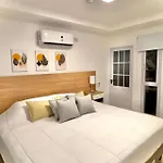 Casa Espectacular Con 3 Habitaciones En Suite De Lujo, 4 Banos, Patio Al Aire Libre Con Jacuzzi Y Ubicacion Perfecta A 3 Cuadras De La Plaza B