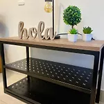 Alsina - Central Point Apartments