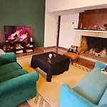 Casa Saravia