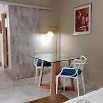 Hermoso Departamento con Patio, pleno centro