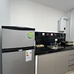 Comodo Dpto Para 2 En Pleno Centro De Salta