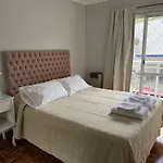 Excelente Departamento De Categoria En La Mejor Zona Turistica Frente Al Shopping