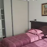 Excelente departamento en edificio hotel 4****