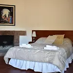 Las Camelias Hosteria
