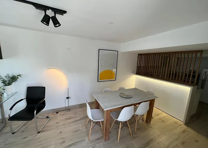 Hermoso Departamento en Barrio Tres Cerritos