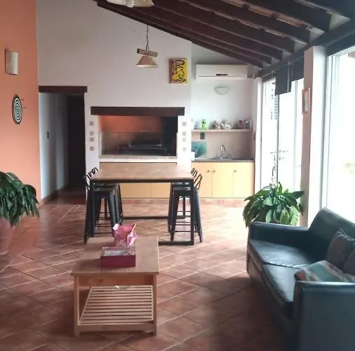 Salta, Casa hasta 7 huesp