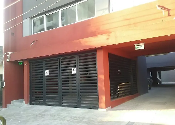 Alvarado Apart