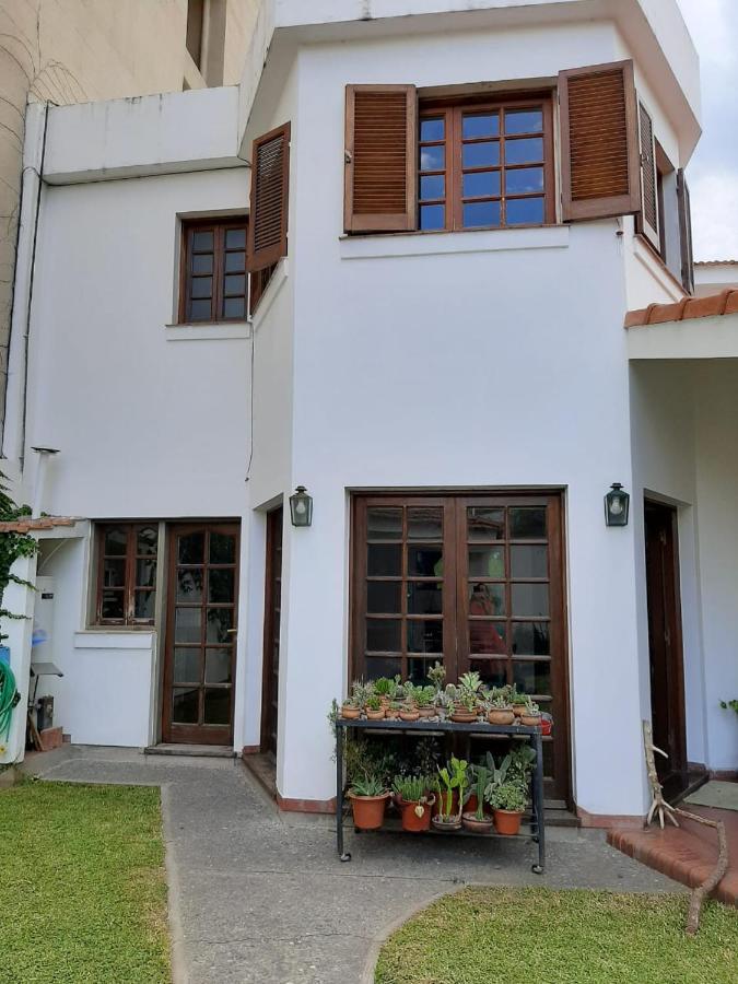 Dos Balcones Bed and breakfast *