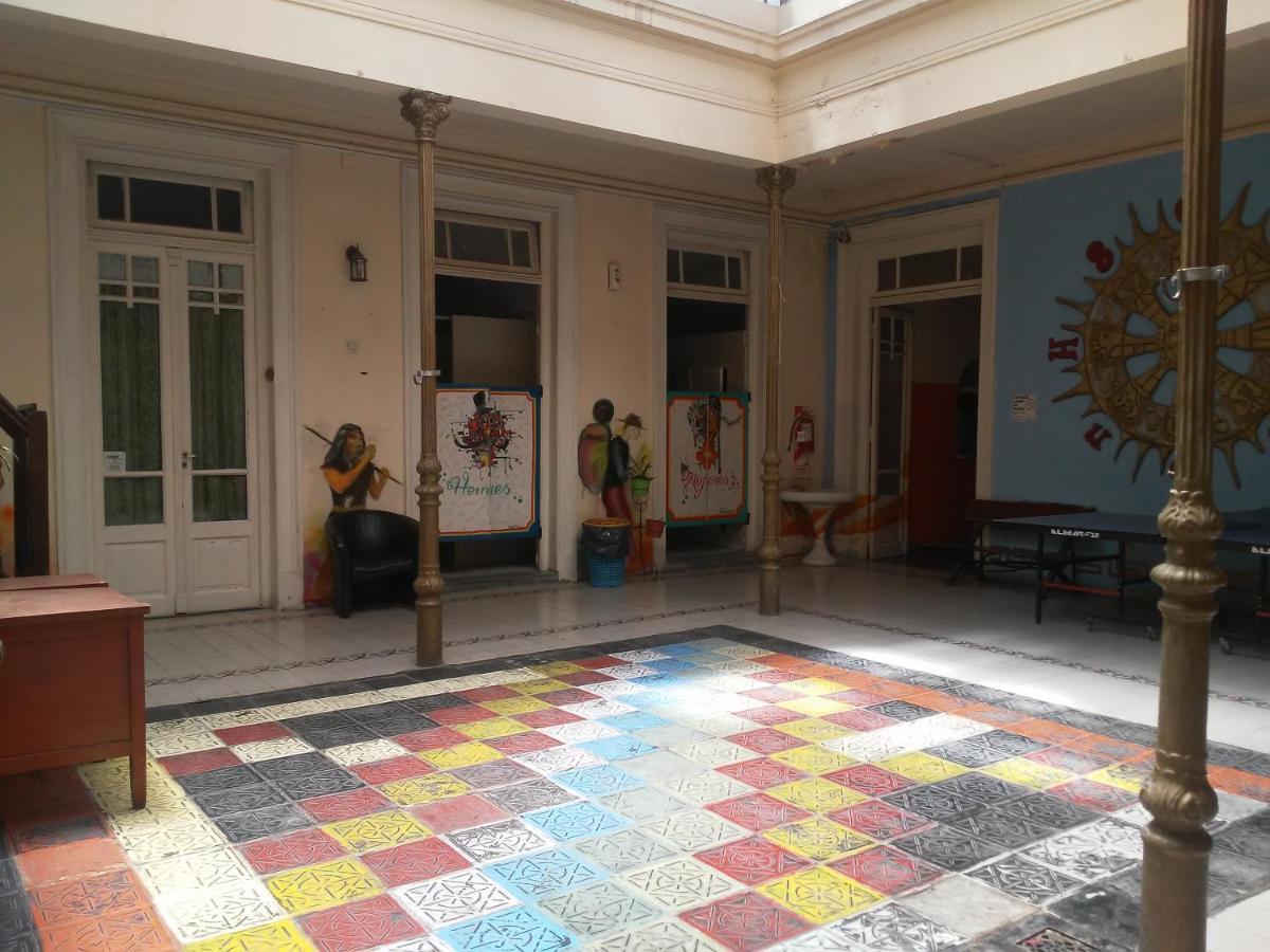 Hostal Sol Huasi *
