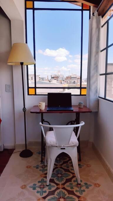 Hermoso Departamento Centrico En Ultimo Piso, Con Cochera Salta