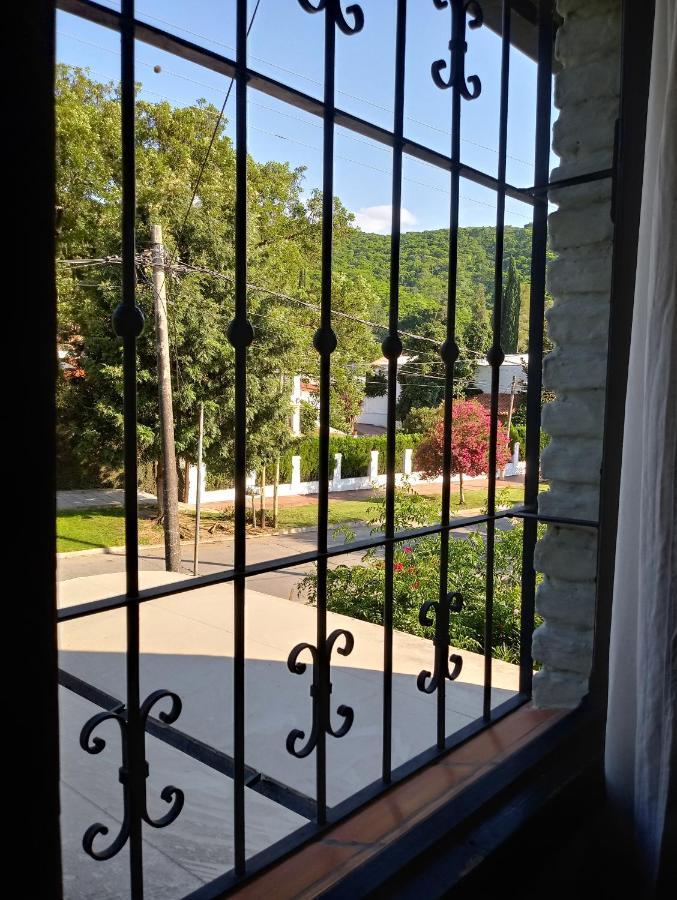 Apartamento Alquiler Temporario En B° Tres Cerritos, Con Cercanía A La Virgen Del Cerro Salta