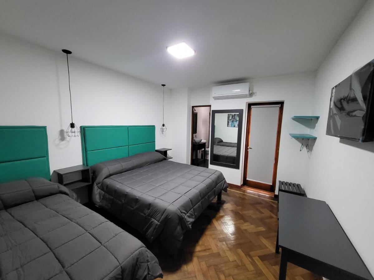 Avenida Belgrano Habitación en casa particular