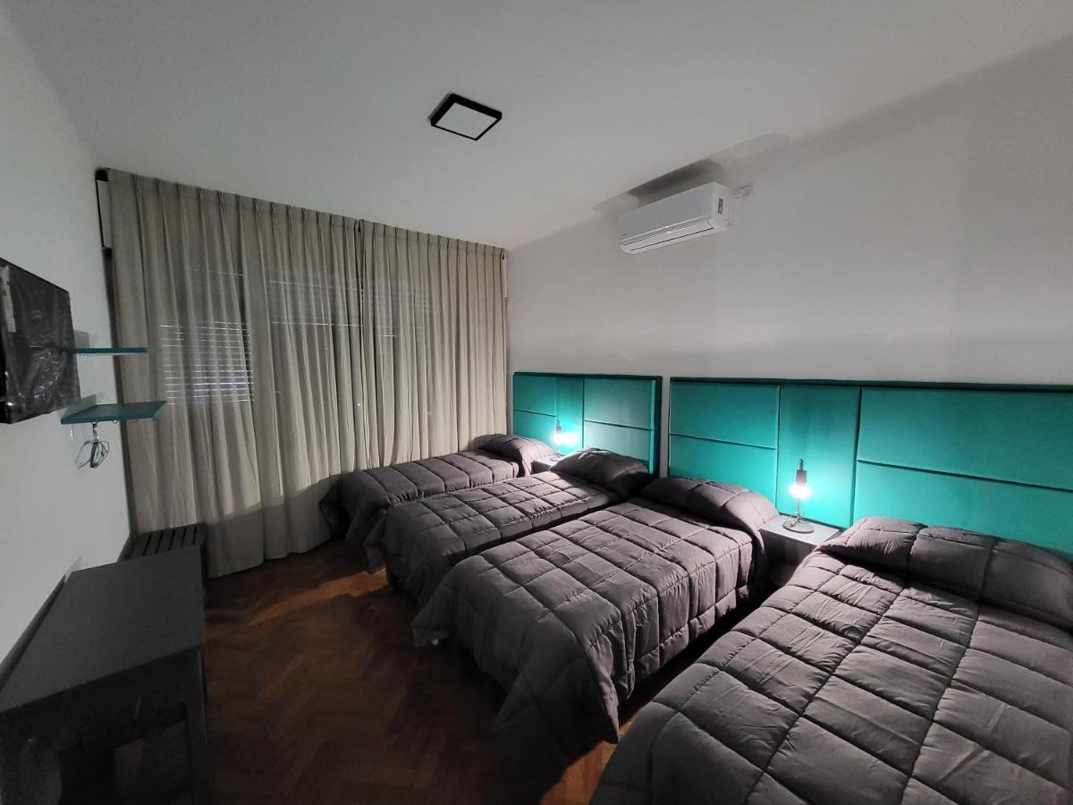 Habitación en casa particular Avenida Belgrano