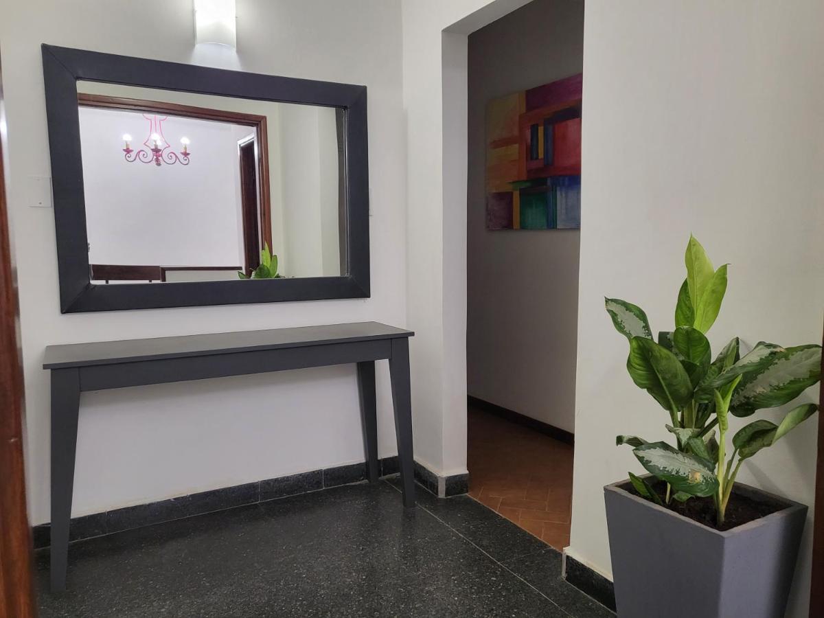 Habitación en casa particular Avenida Belgrano Salta