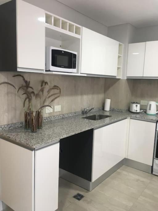 Dean Funes Suites 606 Apartamento *