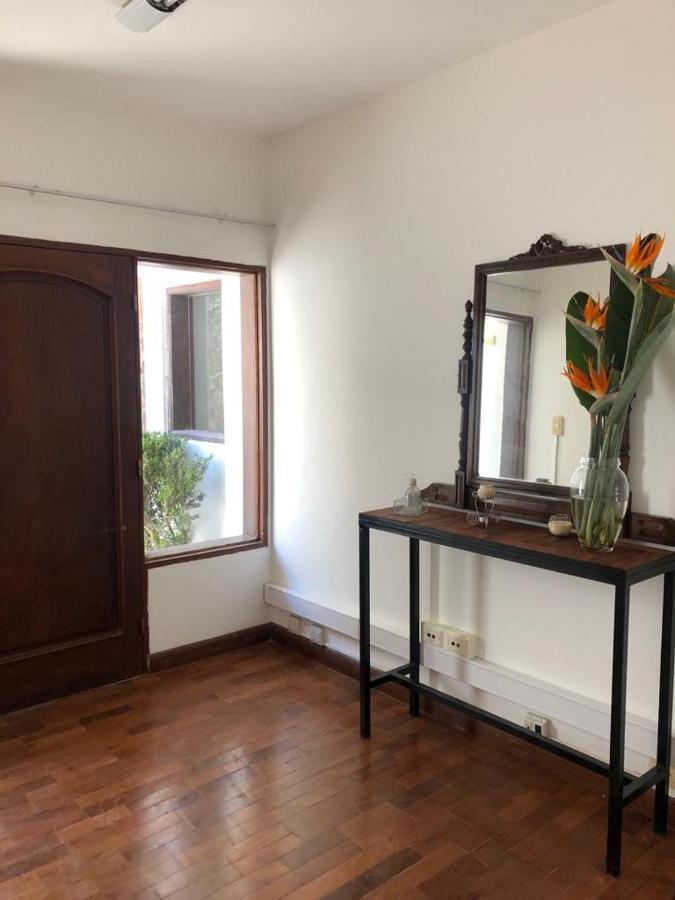 Departamento Zona Residencial Con Pileta Pensión