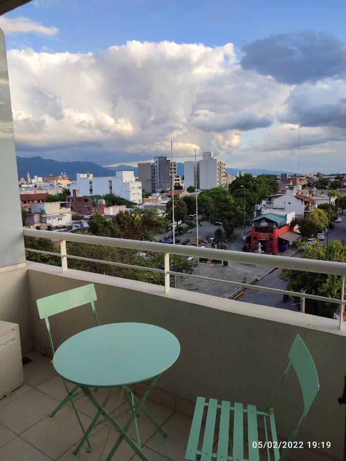 Departamento Centro Con Cochera,balcón, Lunas De *