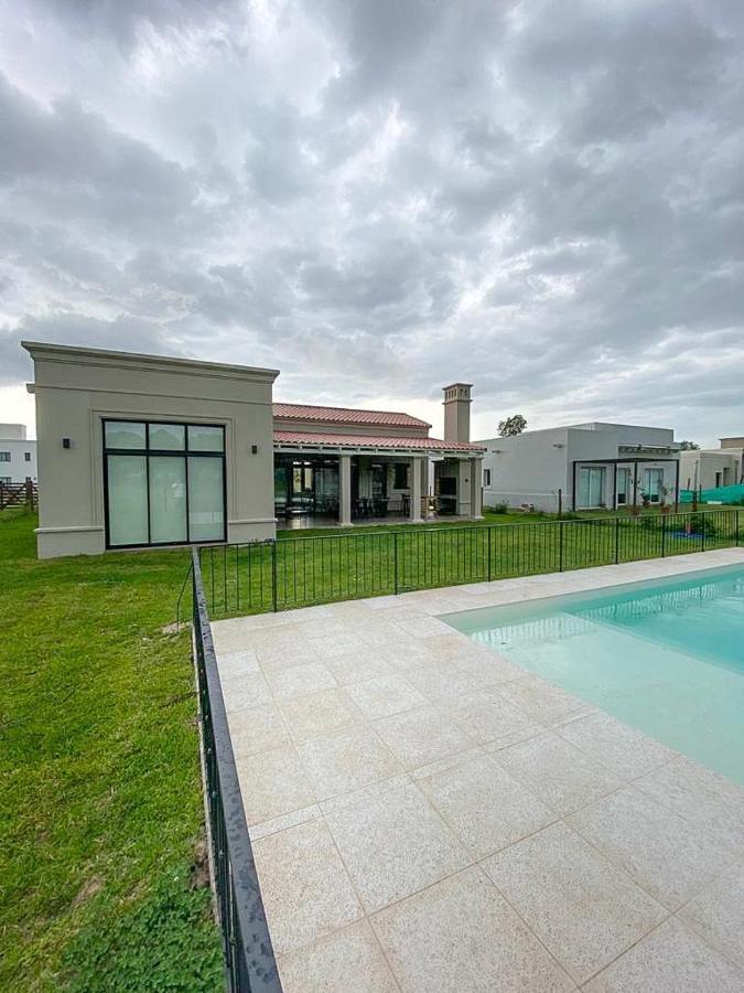 Exclusiva Casa En Barrio Privado A Estrenar! Сasa de vacaciones Salta