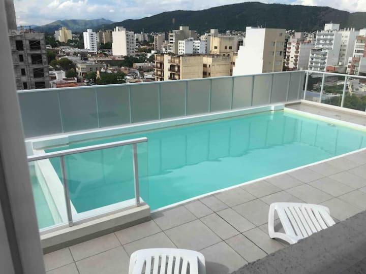 Dean Funes Suites 606 Apartamento Salta