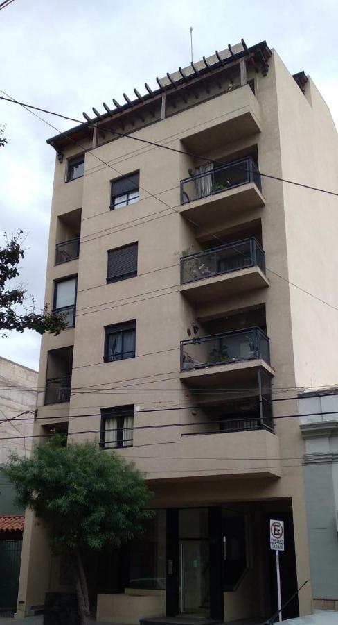 Apartment Hermoso Departamento Centrico En Ultimo Piso, Con Cochera Salta