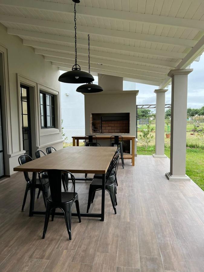 Сasa de vacaciones Exclusiva Casa En Barrio Privado A Estrenar!