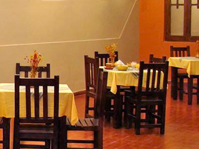 La Giralda Hotel