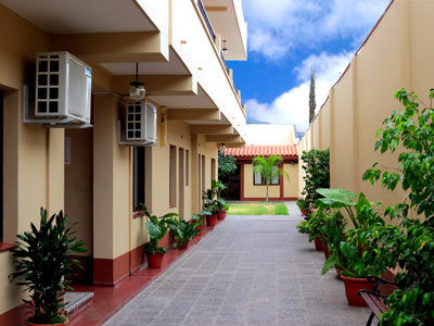 Ref Apartahotel