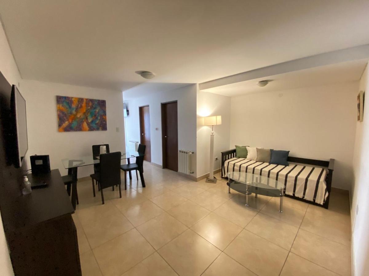 Apartamento Departamento En El Centro De *