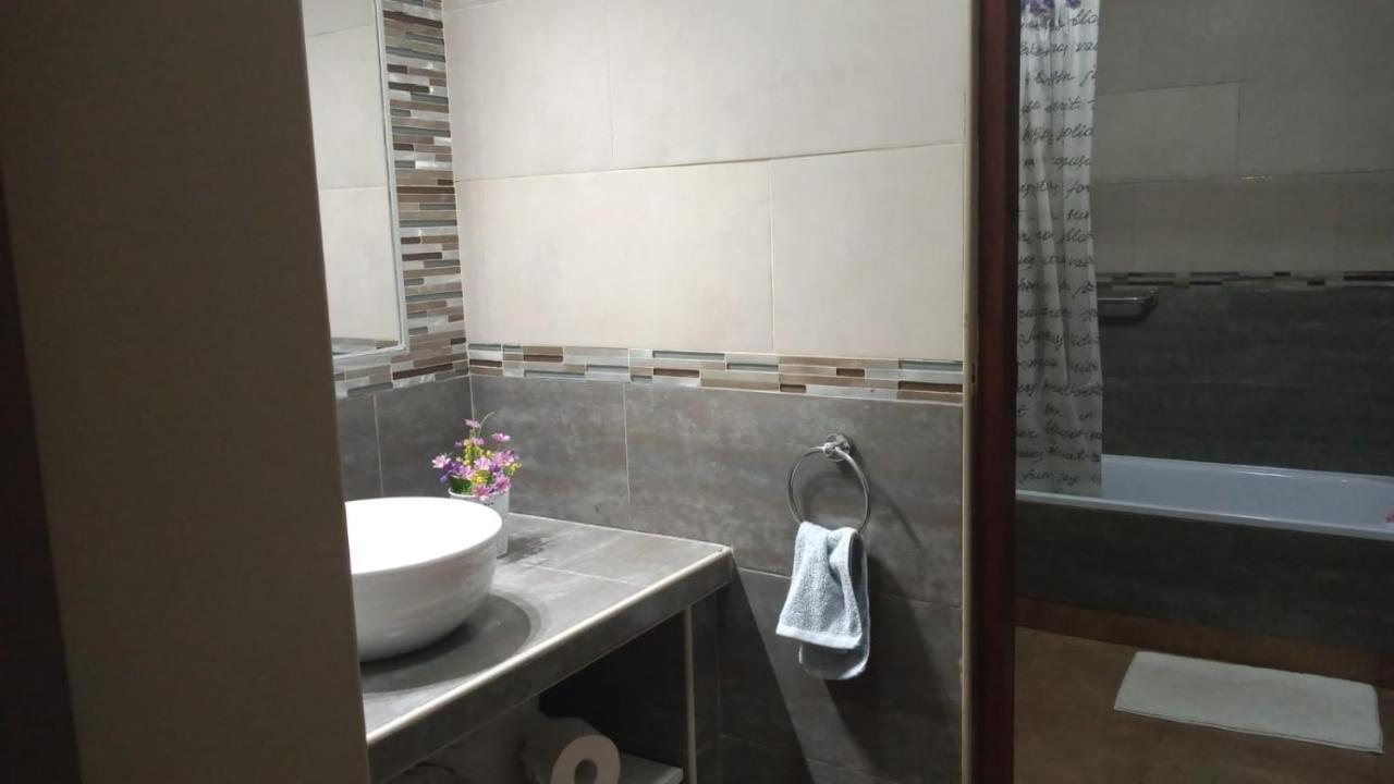 Salta, Casa Hasta 7 Huesp Сasa de vacaciones *