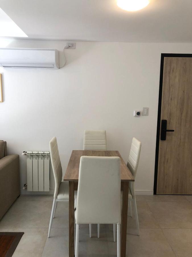 Apartamento Departamento Para 3 Con Parrilla Privada Y Pileta! *