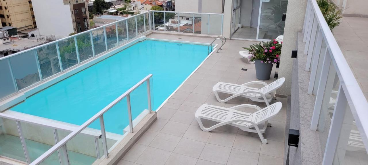 Apartamento Dean Funes 108 *