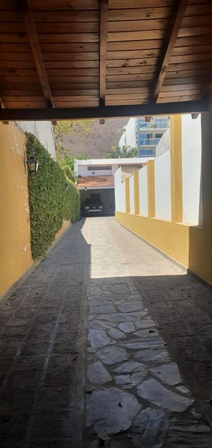 Casa Grande Pleno Centro De La Ciudad Сasa de vacaciones *