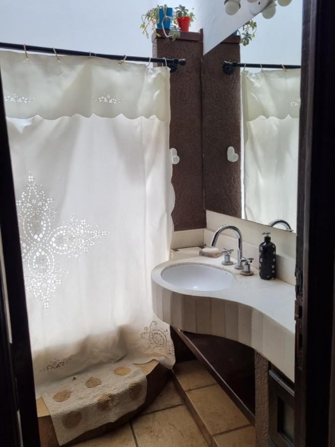 Rosas Guest house *