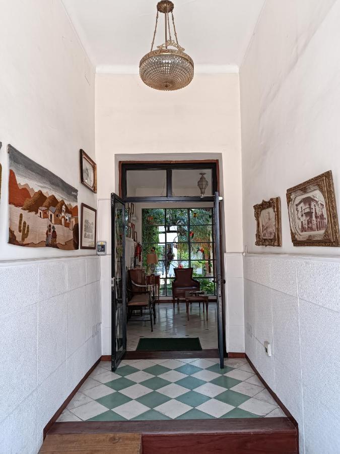 La Cara Oculta De Bed & Breakfast *